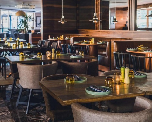 Radisson Blu Hotel Dubai Waterfront 5* — отель в Дубае