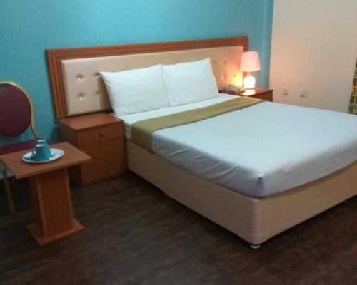 New Avon Hotel 1*