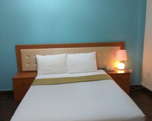 New Avon Hotel 1*