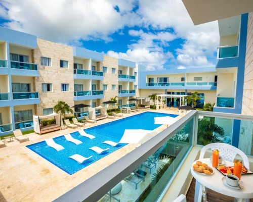 Whala Urban Punta Cana 4* — отель в Баваро, Пунта Кана