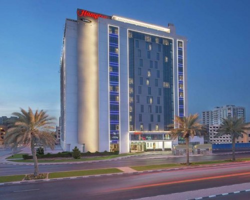 Hampton by Hilton Dubai Airport — отель 3* в Дубае