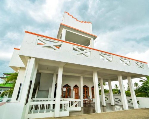 International Beach Hotel & Restaurant, Хиккадува