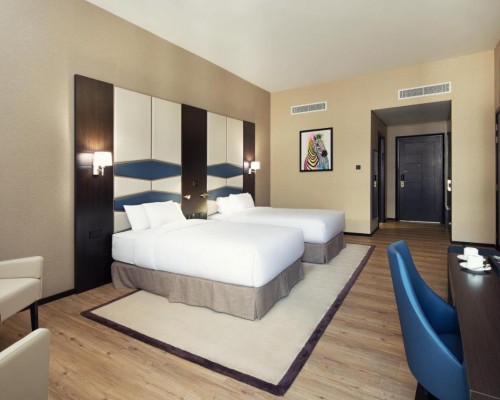 Occidental Dubai Production City 4* — отель в Дубае