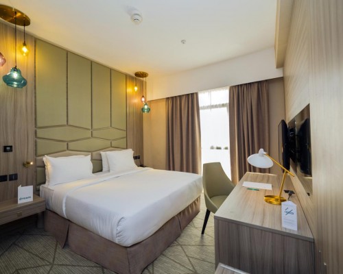 Occidental Dubai Production City 4* — отель в Дубае