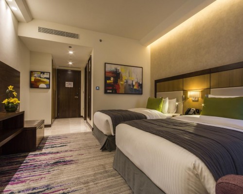 Golden Tulip Media Hotel 4* — Дубай, Теком