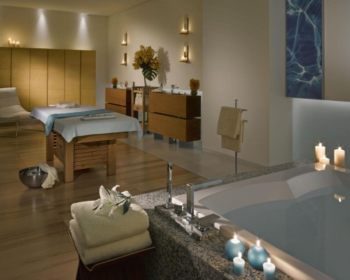 Dusit Thani Abu Dhabi 5* — отель в Абу-Даби, ОАЭ