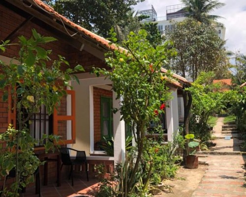 Phu Quoc Kim Bungalow On The Beach — бунгало у моря на Фукуоке