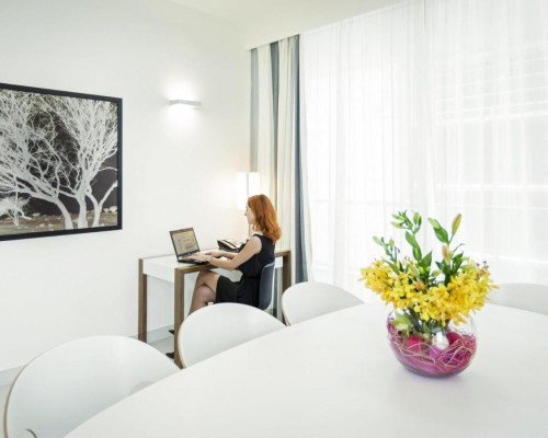 Adagio Abu Dhabi Al Bustan 4* — апарт-отель в Абу-Даби