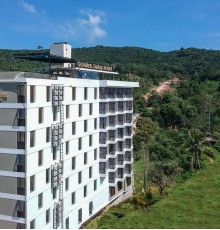 Golden Daisy Hotel 3*