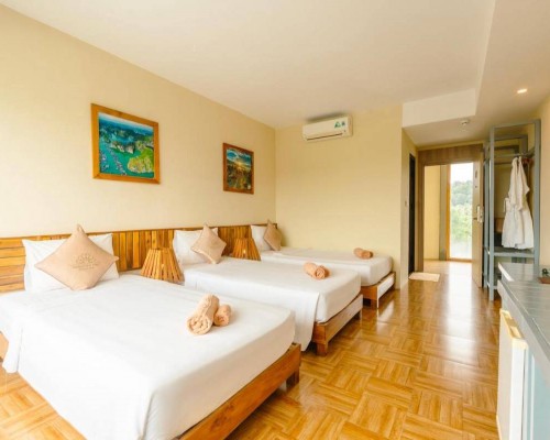 Golden Daisy Hotel 3* — Фукуок, Вьетнам