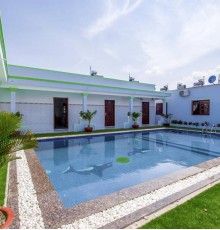Nguyen Toan Hotel 3*
