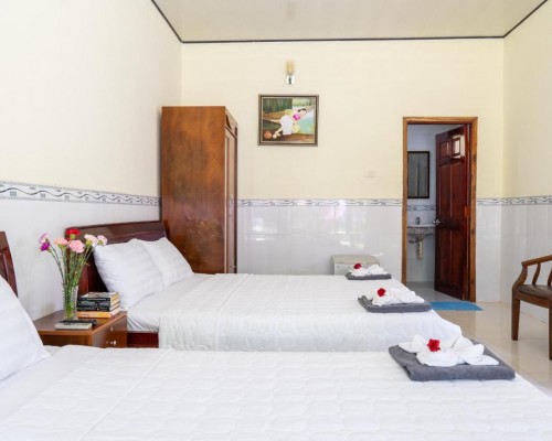 Hoa Nhat Lan Bungalow — отель 1* на Фукуоке