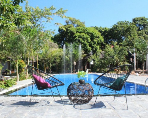 Hoa Nhat Lan Bungalow — отель 1* на Фукуоке