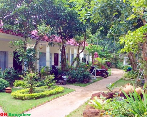 Mon Bungalow — бюджетный отель 1* на Фукуоке