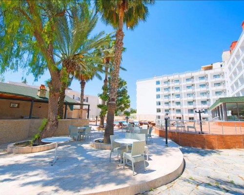 Ada Newday Resort Hotel 3* в Кушадасы: что важно знать перед бронированием