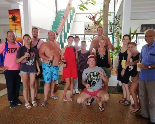Hansa Surf Hotel 2* — Хиккадува, Шри-Ланка