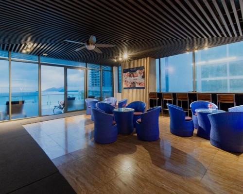 V Hotel Nha Trang 4* — отель в Нячанге