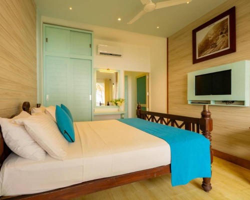 Sri Gemunu Beach Resort в Унаватуне: честный обзор