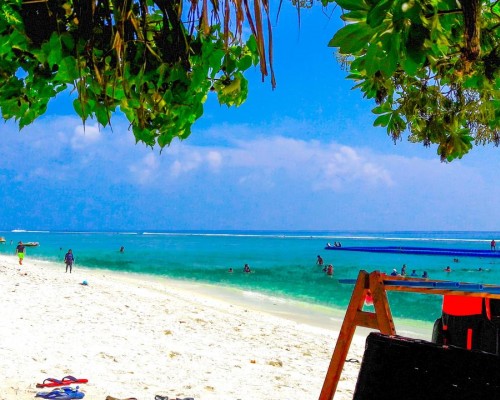 Seasunbeach Maldives — отель на Северном Мале (Каафу Атолл)
