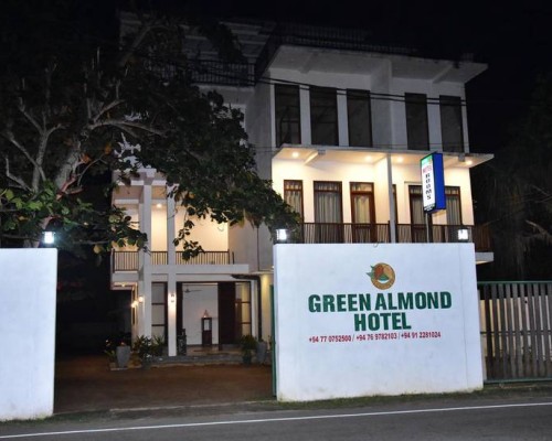 Green Almond Hotel 2* в Унаватуне