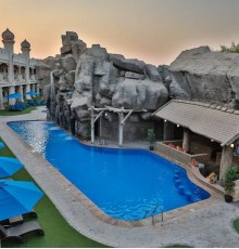Emirates Park Zoo & Resort 3*