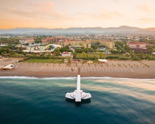 Selectum Family Resort Side 5* — семейный отель на первой линии в Кызылагаче
