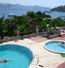 Farmess Beach 3*