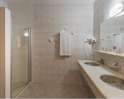 Tac Beach Club Hotel 3* в Кемере: честный обзор для подбора тура