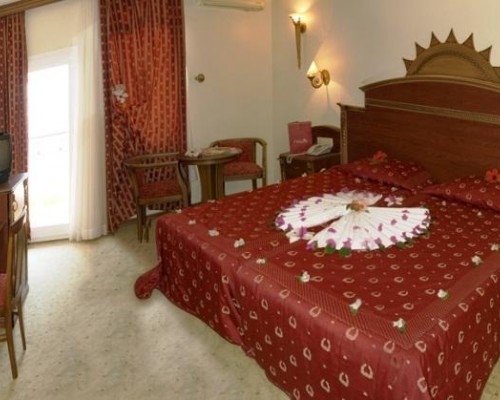 Grand Newport 4* — семейный отдых в Гюмбет, Турция