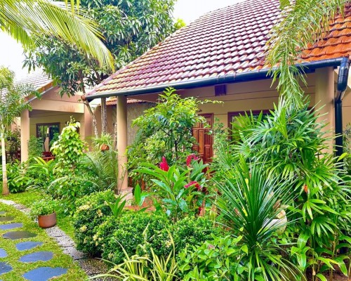Golden Topaz Phu Quoc Resort 3* — тихий отель в Ong Lang на Фукуоке