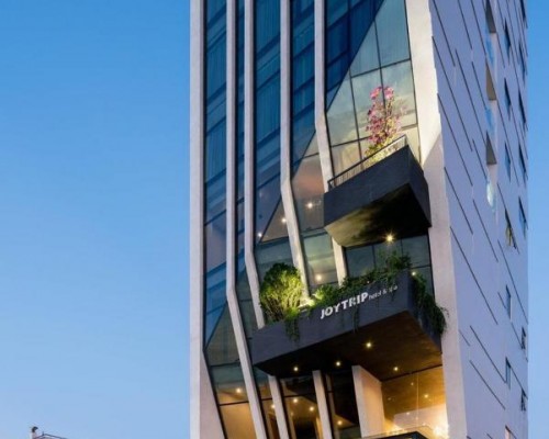 Joy Trip Hotel Nha Trang 4* — отель на первой линии в Нячанге