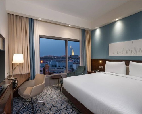 Hampton By Hilton Dubai Al Barsha: отель 3* в Дубае
