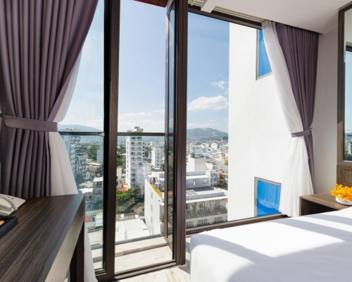 Ivy Hotel Nha Trang 4* — отель в Нячанге, Вьетнам