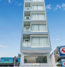 OYO 176 374 Hotel 2*