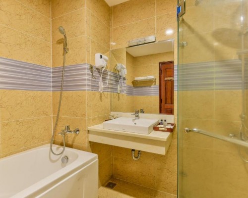 Sky Beach D20 Nha Trang 4* — пляжный отель в Нячанге