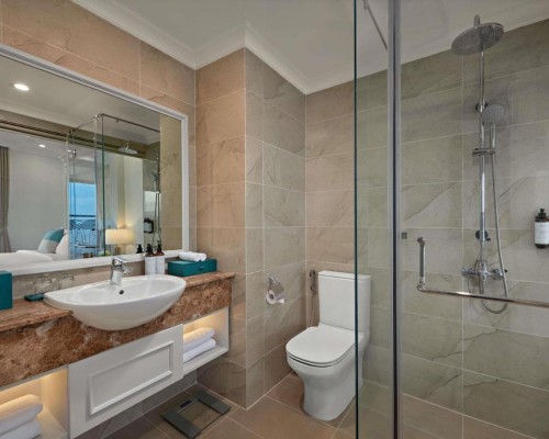 Mercure Nha Trang Beach 4* — отель на первой линии в Нячанге