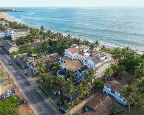 Joe's Resort Bentota 4* — отель на первой линии в Бентоте