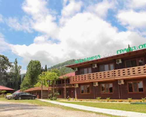 Grand Hotel Leon, Новый Афон — честный обзор отеля