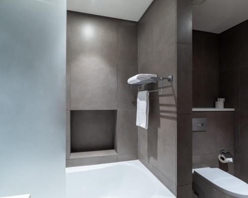 Premier Inn Dubai Dragon Mart — отель 3* в Дубае