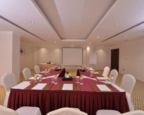 City Seasons Al Hamra Hotel 4* — Абу-Даби, ОАЭ