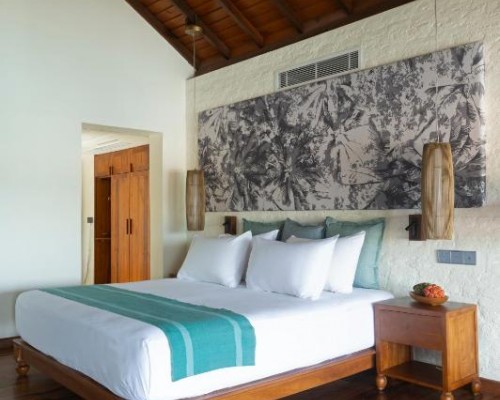 Saman Villas 5* — отель на первой линии в Бентоте