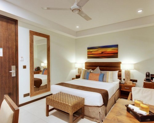 The Somerset Hotel 4* — Мале, Мальдивы