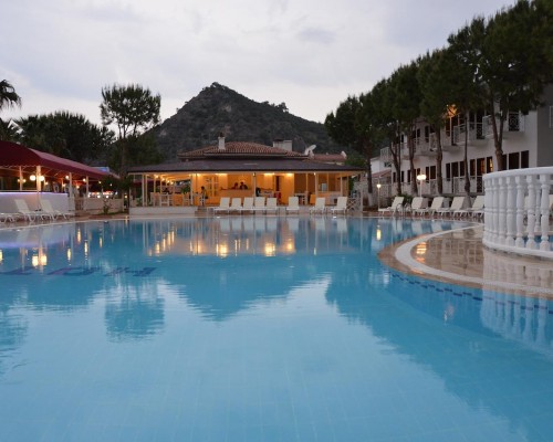 White Hotel 3* — Фетхие, Олюдениз