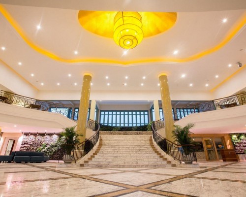 Resort Golden Palm 4* — Хайнань, бухта Ялунвань