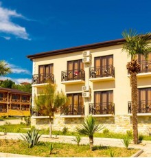 Paradise Hotel