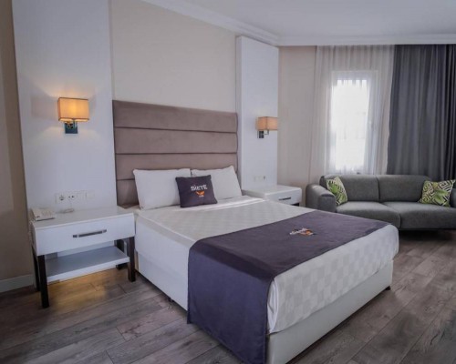 La Siete Hotel 3* в Анталье (Муратпаша)