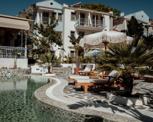 Salonika Suites Oludeniz — уютный отель в Фетхие