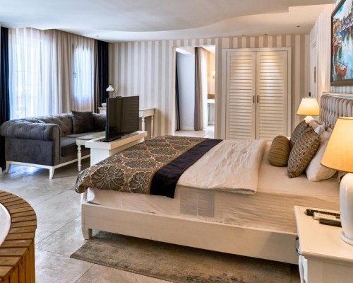 Salonika Suites Oludeniz — уютный отель в Фетхие