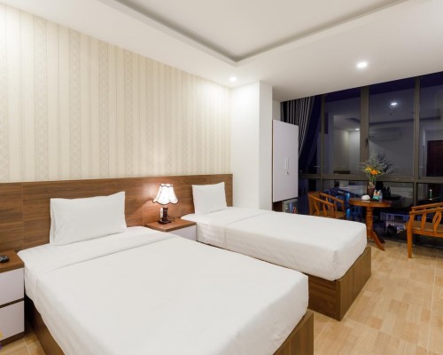 Ha Nhung Hotel в Нячанге: честный обзор без прикрас