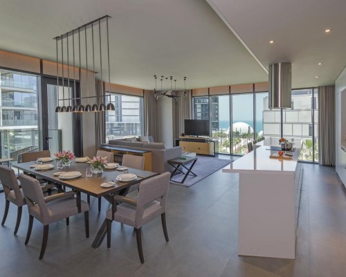The Residences at Caesars Palace Bluewaters Dubai: отдых на острове Bluewaters